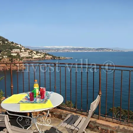 Villa Theoule-superieur Sleeps 6