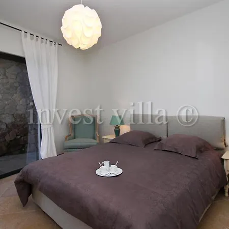 Villa Theoule-superieur Sleeps 6