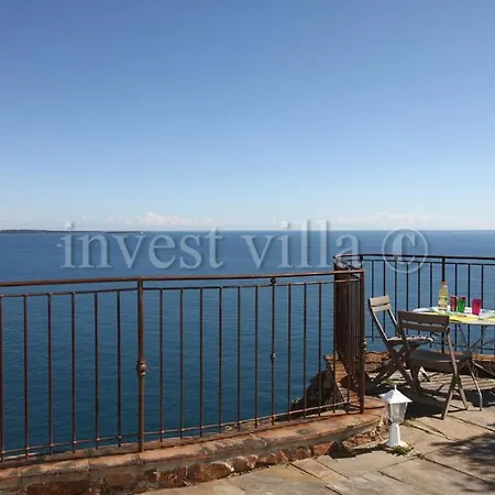 Theoule-superieur Sleeps 6 Villa